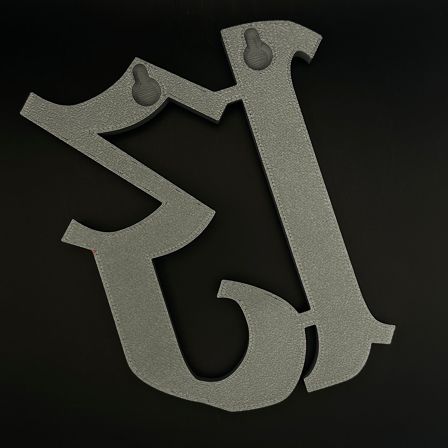 13 Wall Hanger
